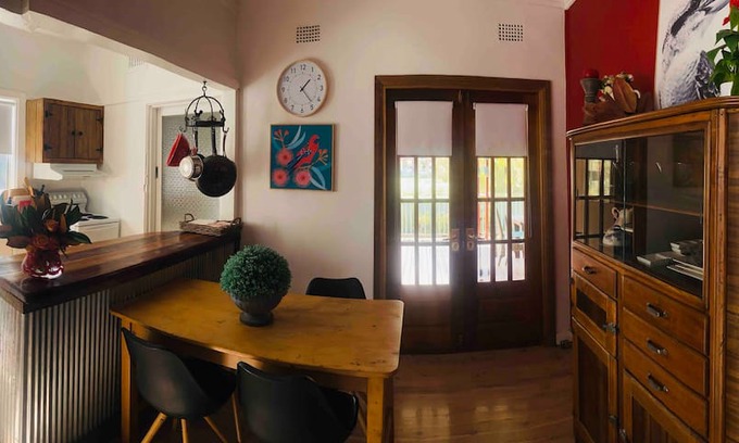 Bathurst House | Moodie Cottage Bathurst - (Free wifi & Netflix)