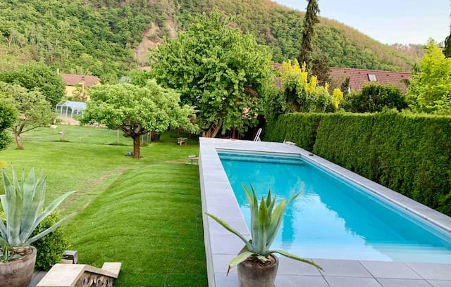 Cernosice House | Unique Villa in Cernosice