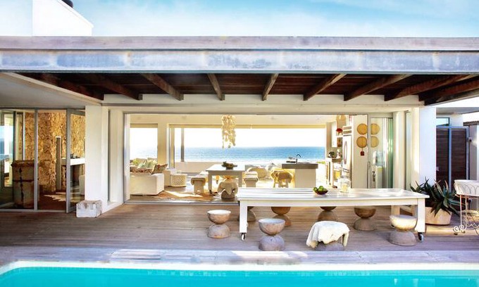 Shelley Point Villa | the beach house britannia bay luxury on the beach