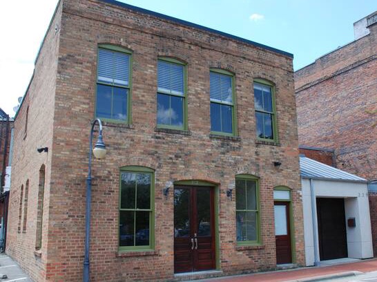 Terry Sanford Apartment | Historic downtown, "The Loft" on Old Street.
