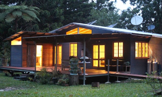 Upper Crystal Creek Cabin | Crystal Creek Rainforest Eco Cabin