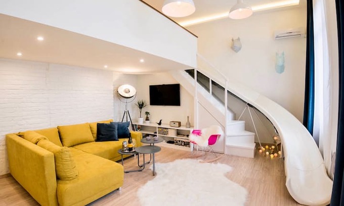 Erzsebetvaros Apartment | NEW Playful Stylish Apartment
