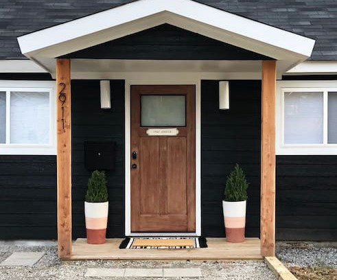 Capital View House | Cozy Tiny Home - centrally located