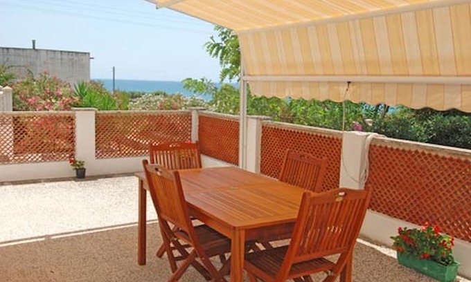 Patu House | Casa Macchia Romano davanti al mare