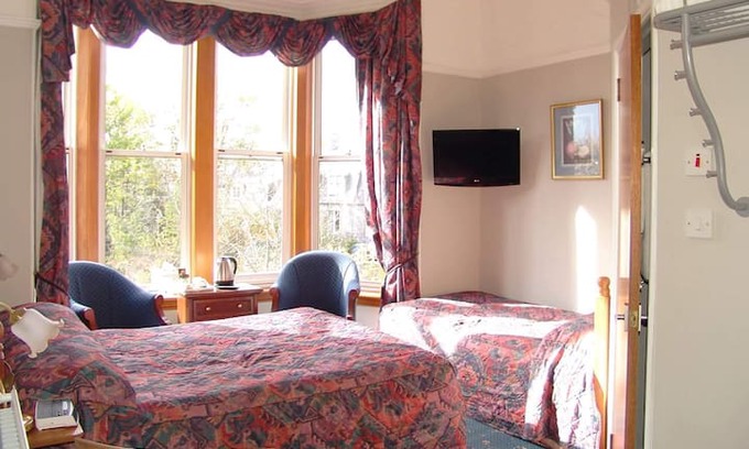 Central Aberdeen Bed & Breakfast | Room in Adelphi Guesthouse