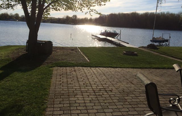 Coldwater Cabin | Lakefront Cottage Long Lake /Coldwater Lake Chain