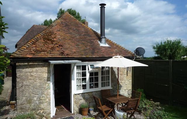 Egerton Cabin | Stunning Cottage in Egerton, Kent
