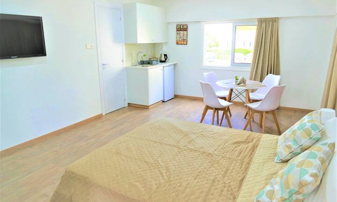 City Centre Apartment | Central Nicosia Studio Apartment - Cozy new Studio