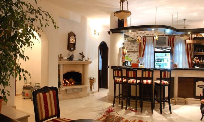 Melnik Hotel | Boutique Hotel "Bolyarka"