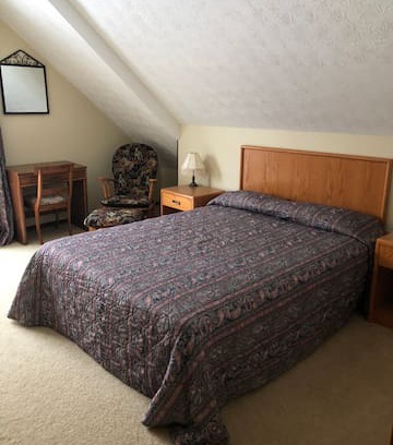 Saugeen Shores House | Wild Turkey Guest House Room 2 Upper Level