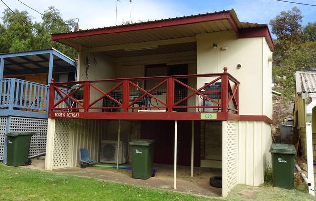 Caloote House | Caloote Shack with Private Jetty