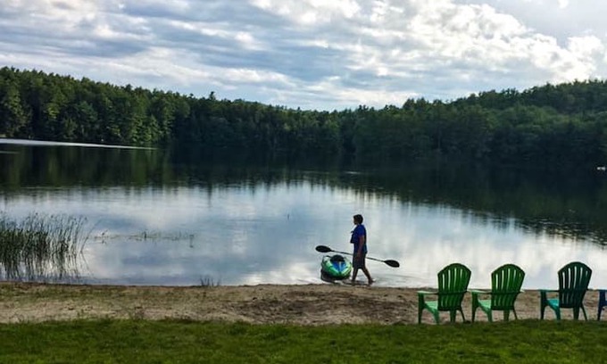 Bridgton Cabin | Cozy Camp Cottage on tranquil Adams Pond