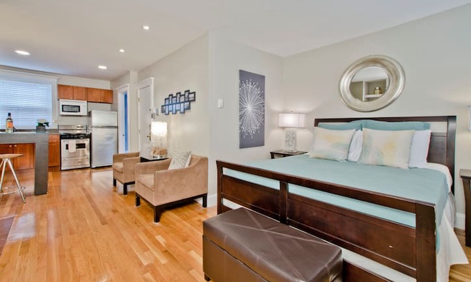 Beacon Hill Apartment | Cedars on Beacon Hill Studio Suite