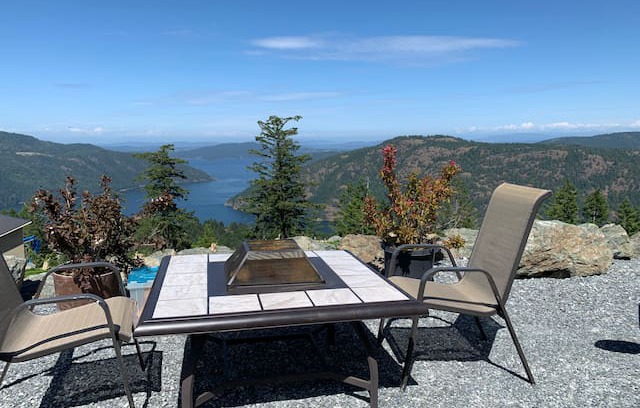 Malahat House | Above it all Guest suite Shawnigan Lake