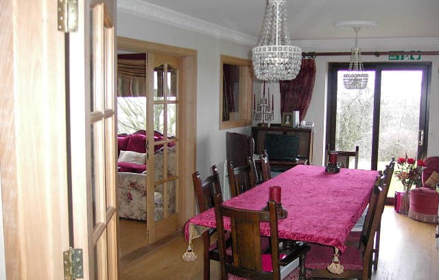 Drumbo Apartment | Hilltop Drumbo 8.5 miles from Belfast City Hall