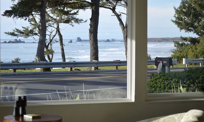 Crescent City North House | Pacific Coast Beach House