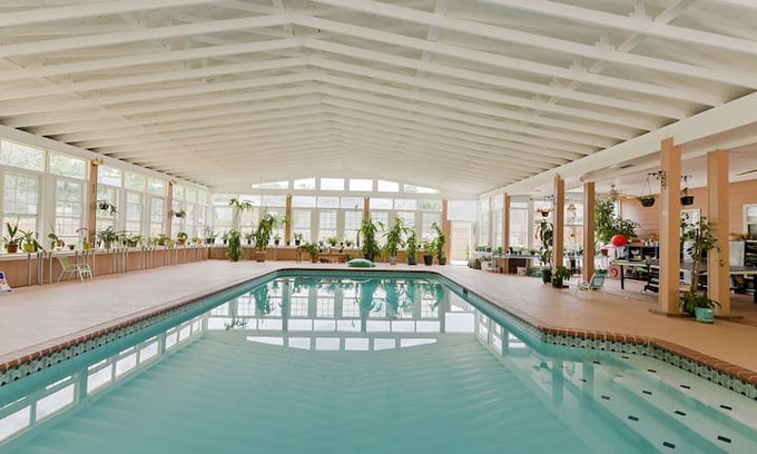 Snellville House | Charming house with a private heated indoor pool