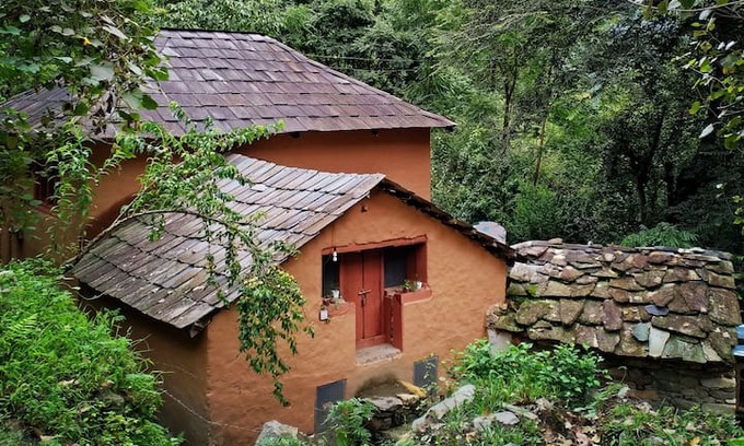 Banjar House | The Dalton's Village - Amidst a pine forest