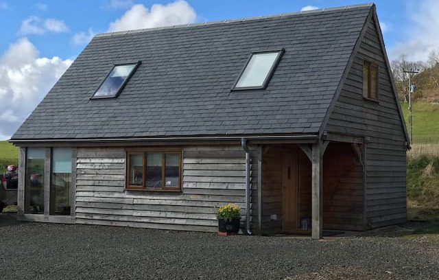 Fiunary Cabin | Tigh a Chabar, Savary, (Lochaline, Drimnin)