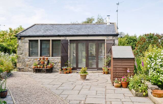 Wigglesworth House | Coachmans Cottage (29892)