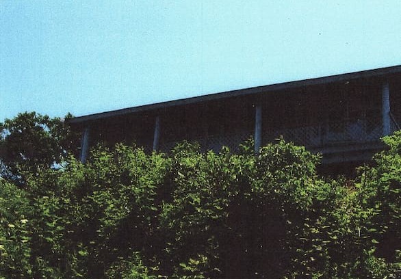 Gosnold House | Cuttyhunk Cottage: Folly
