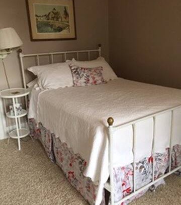 Lebanon Bed & Breakfast | The Morrison Hotel circa 1881