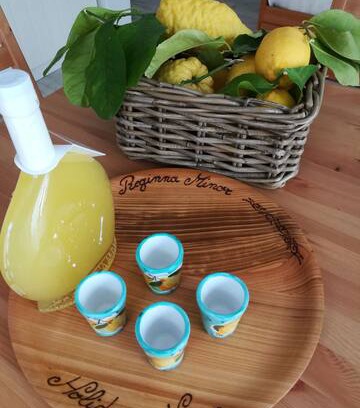 Minori Bed & Breakfast | 'Reginna Minor' B&B Amalfi Coast