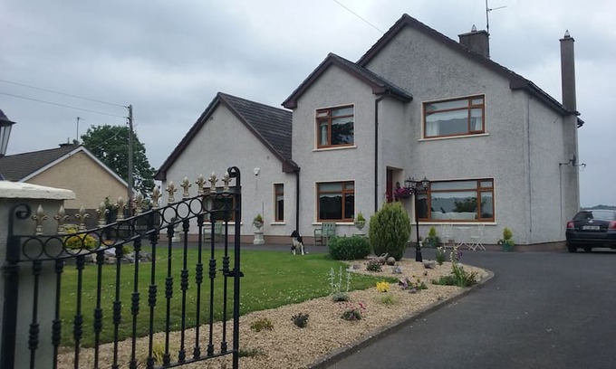 Athboy Bed & Breakfast | Otterstown House Athboy Co. Meath