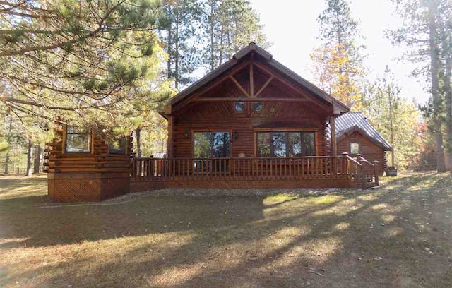 Manistique Cabin | BICKEL'S CABINS (Manistique, MI): Pet-friendly private lakefront cabins!