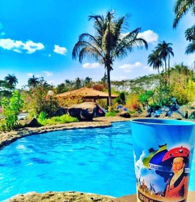 Mateus Leme Cabin | Sitio Solar dos Neves