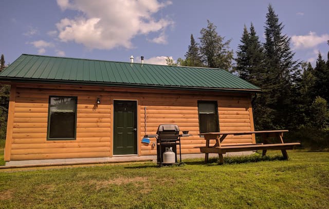 Hyde Park Cabin | Serene Country Cabins 4