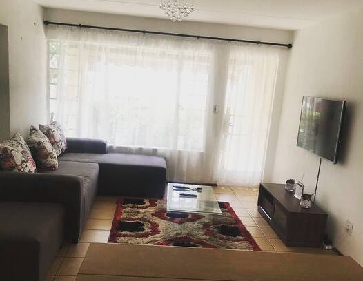 Lone Hill Apartment | 3 Bedroom ground floor unit, in quiet LoneHill