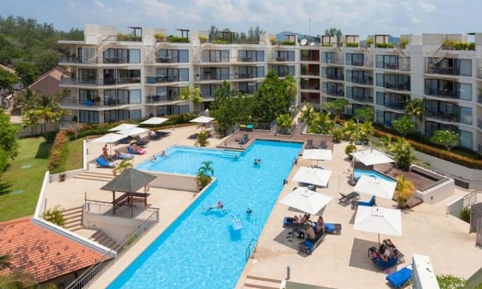Ban Bo Han Apartment | Dewa Residence 1003