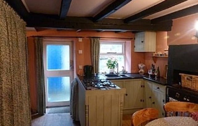 Cromford Cabin | Bluebell Cottage - historic, quaint and quirky
