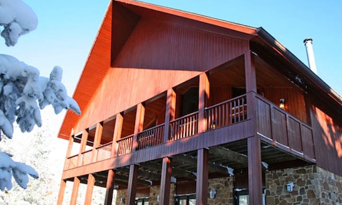 Snowshoe House | North West Ridge 112 - Timber Wolf Lodge Ski Chalet. Adjacent to the Western Territory Slopes. Free Shuttle to Village .