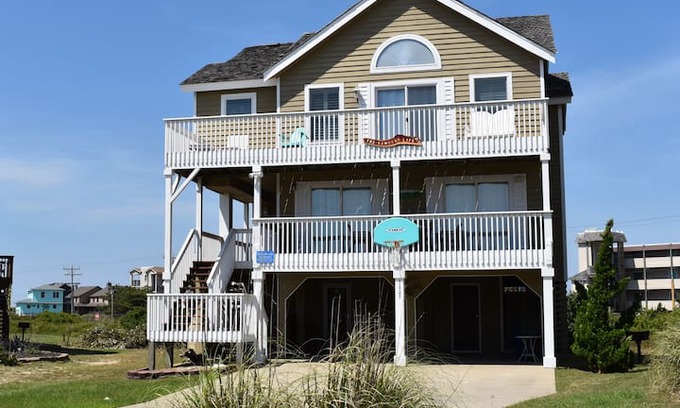 Nags Head House | The Sandbar Life, 5 bed 3.5 bath Beach Home