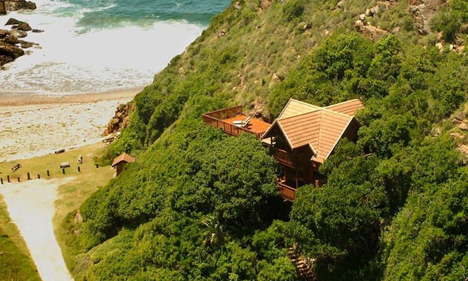 Victoria Bay Cabin | Ballots Bay Tree House