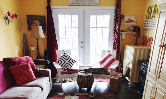 New Buffalo Apartment | The Relaxation Station