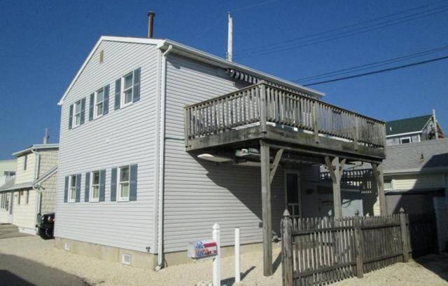 Normandy Beach House | BEAUTIFULLY RENOVATED 4 BED IN CHADWICK BEACH!!