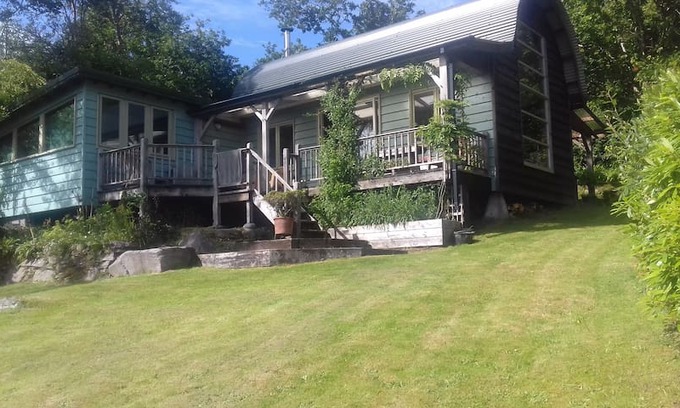 Glengarriff Villa | Unique Wooden Cabin with mountain views