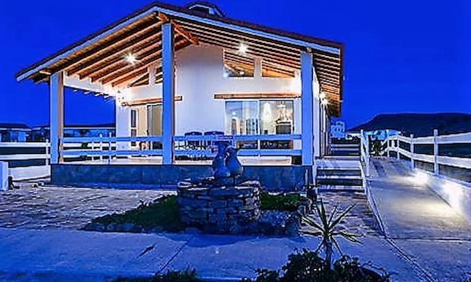 Salsipuedes Cabin | Cabaña Bajamar Ocean Front Golf Resort -Long Stays