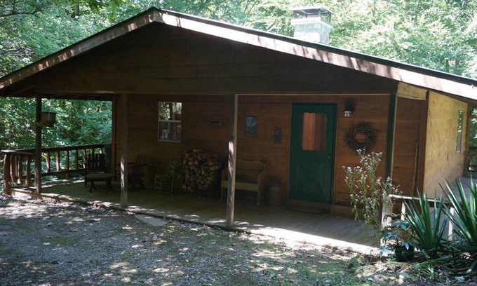Mars Hill Cabin | Hampton Creek Cabin