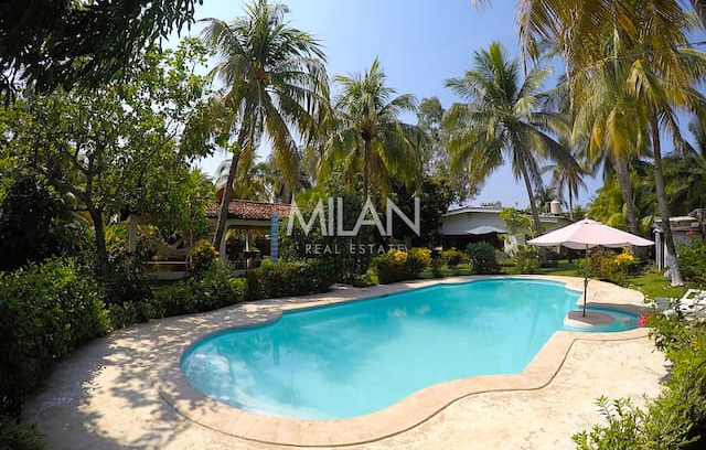 Los Cobanos House | Beautiful beach house in Los Cobanos El Salvador