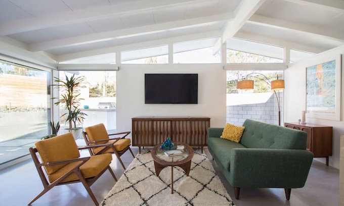 Magnesia Falls Cove House | The Blue Oasis