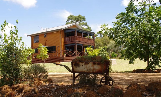 Capel Other | Welcoming and luxurious - Tren Creek Chalets