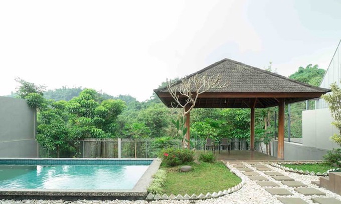 Parongpong Villa | Villa Trinity 17i near Kampung Daun Bandung