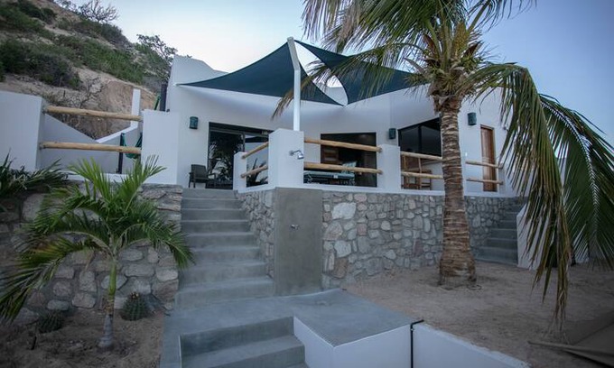 El Sargento House | Rasta beachfront home La Ventana/ El Sargento