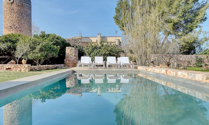 Sencelles Villa | Villa Can Estela with special charm in the heart of lovely village