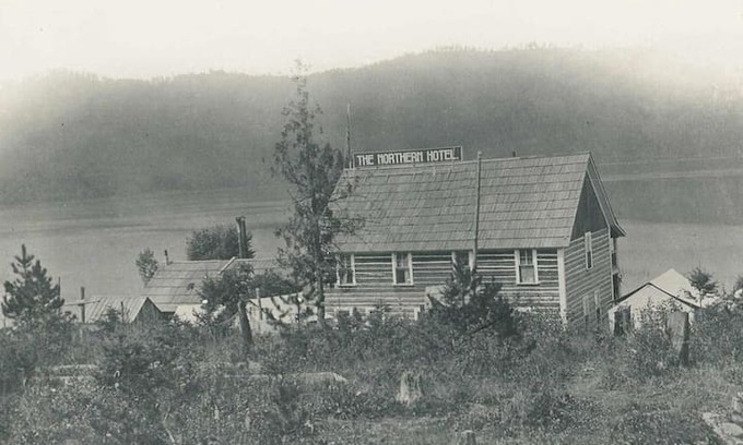 Coolin Hotel | Historic Northern Hotel on Priest Lake: Four Mile