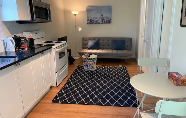 Hintonburg Apartment | 1 Bedroom in Hintonburg - Near Downtown w/ Parking